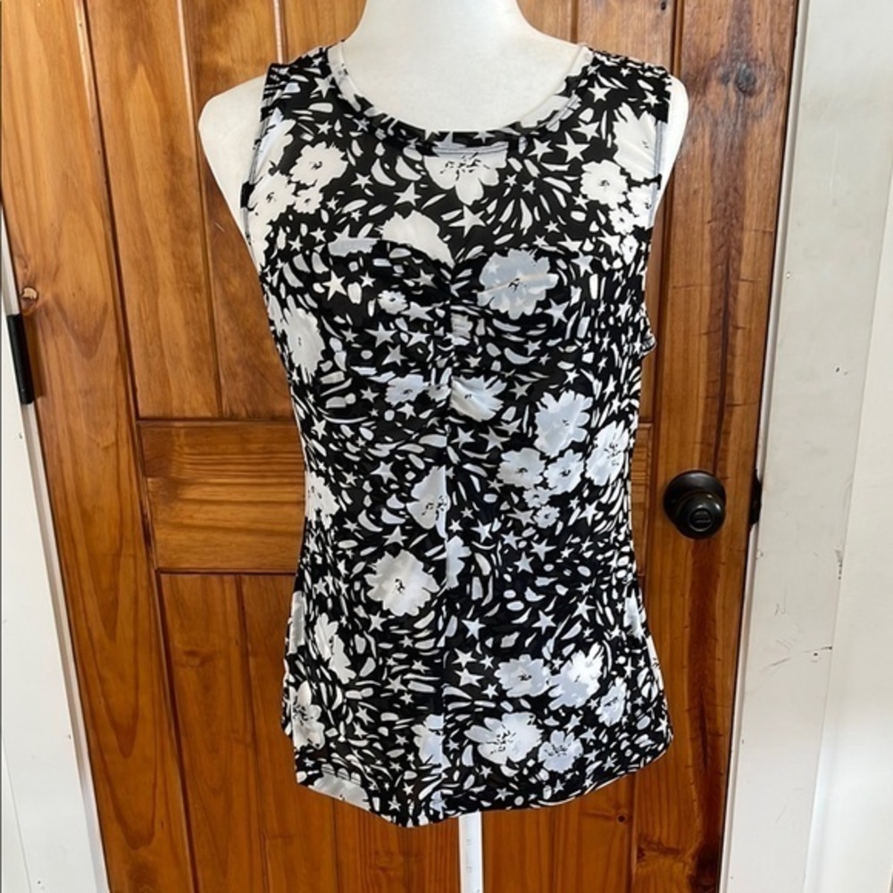 Cabi Flower Burst Top Small Black White Mesh Sleeveless Stretchy Floral Stars